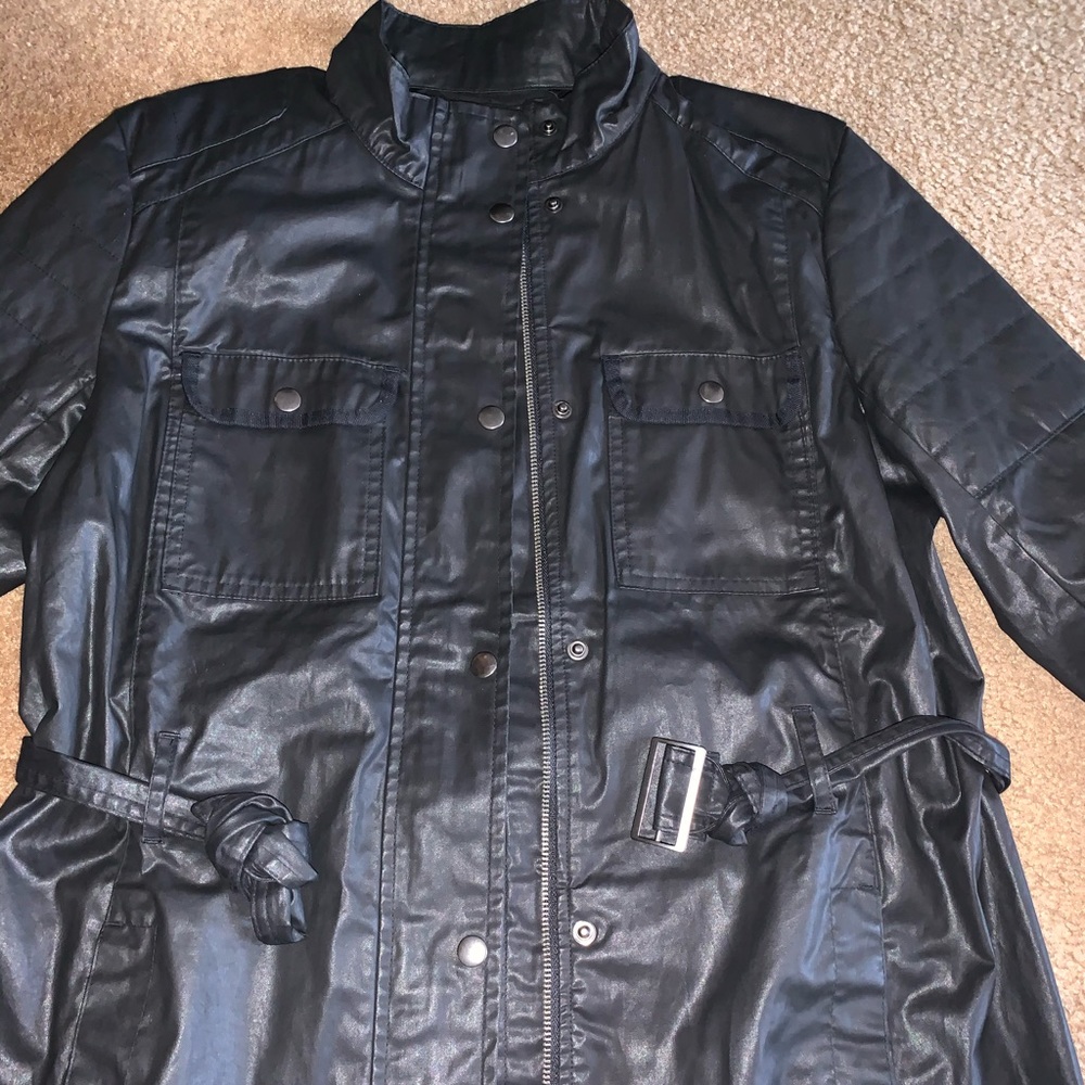 Black Jacket - Picture 6 of 15